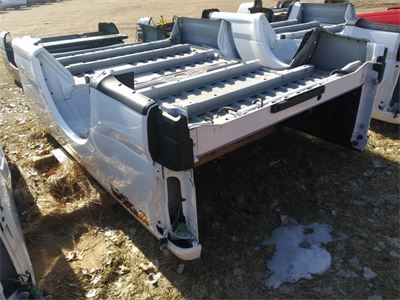 2017-2019 FORD SUPERDUTY 8 FOOT BOX #6 $700